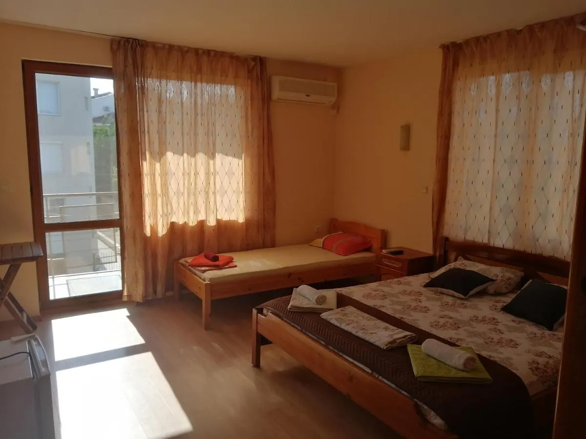 Guest House 