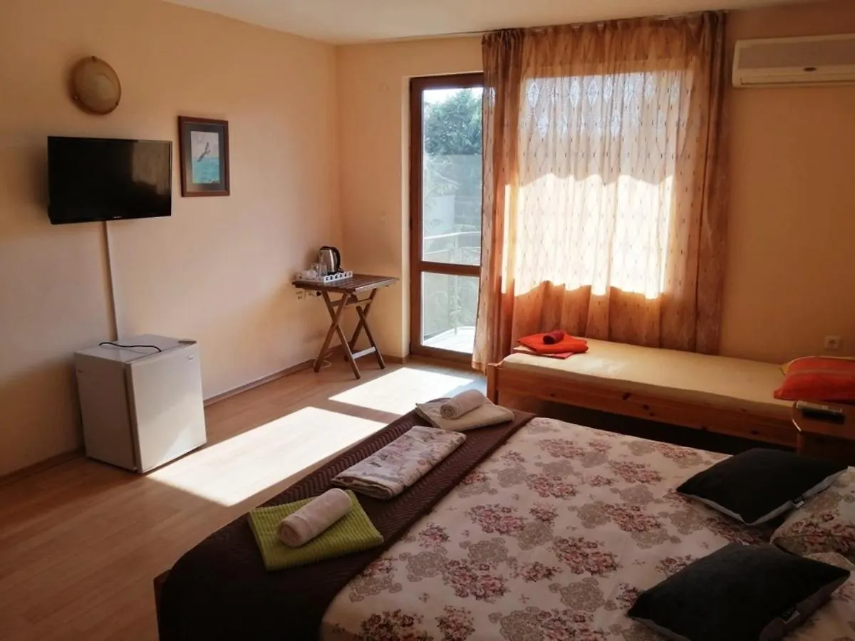 Guest House 