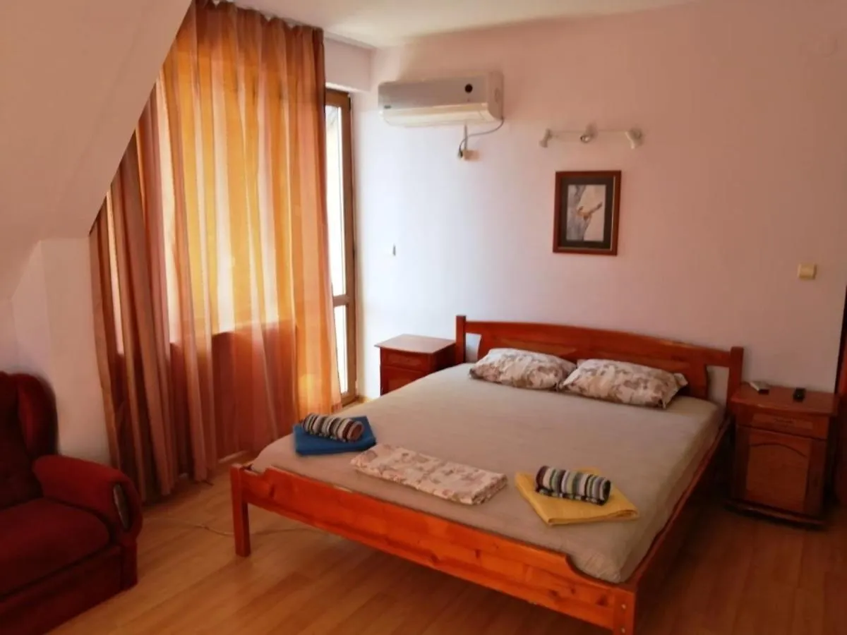 Guest House 