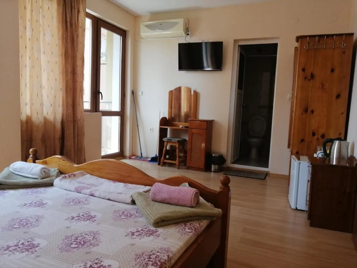 Guest House 