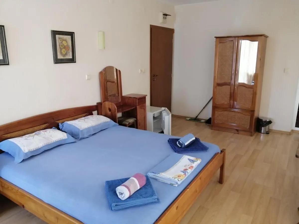 Guest House 