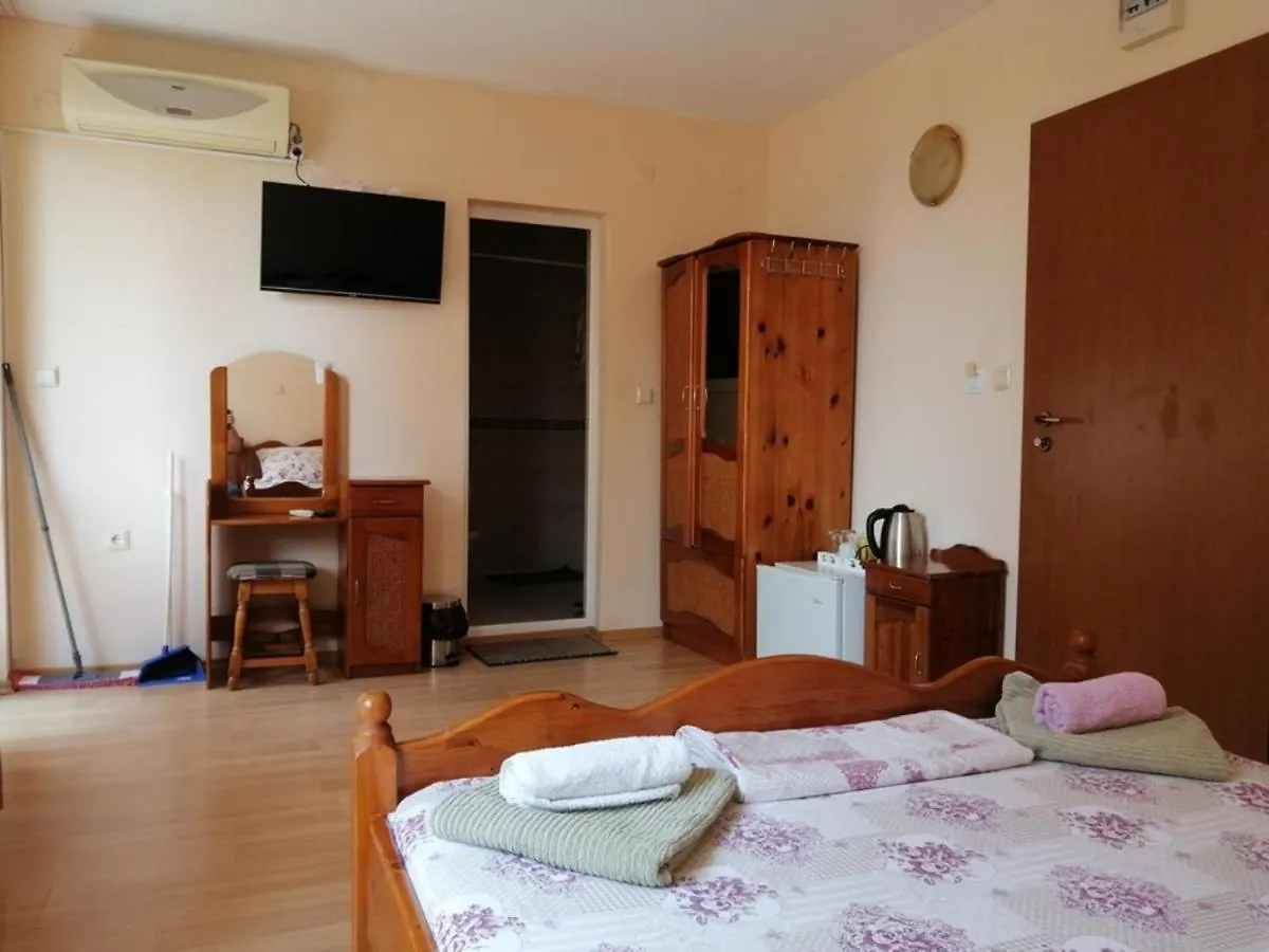Guest House 