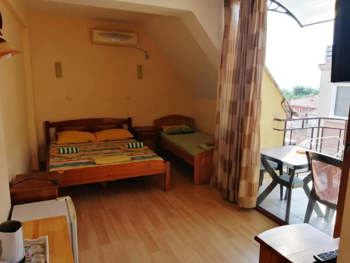 Guest House 