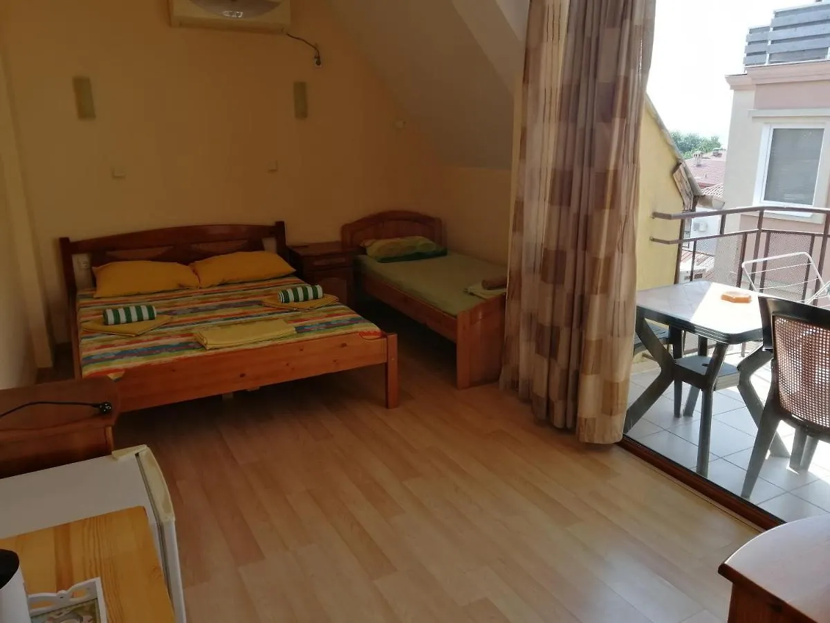 Guest House 