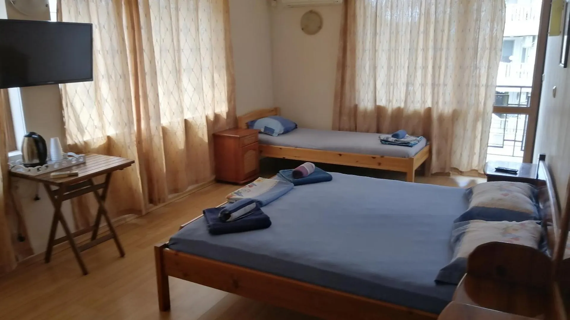 Guest House 