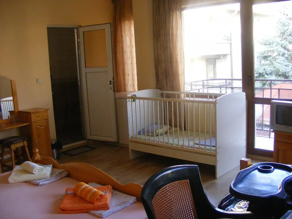 Guest House 