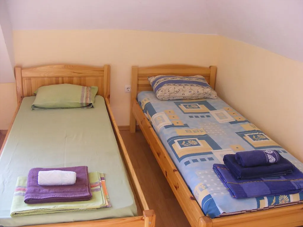 Guest House 