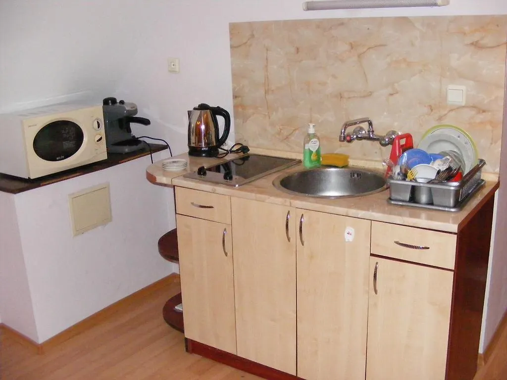 Guest House 