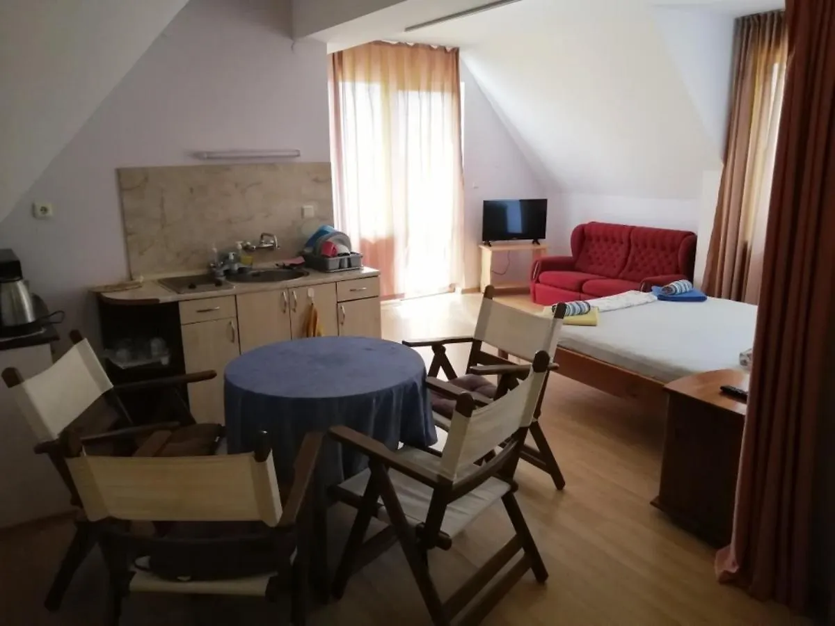 Guest House 