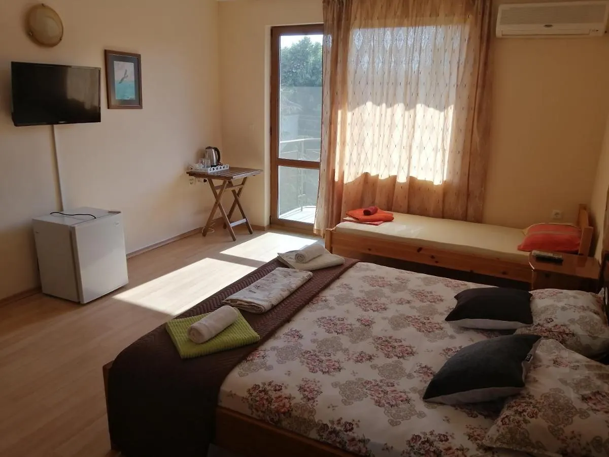 Guest House 