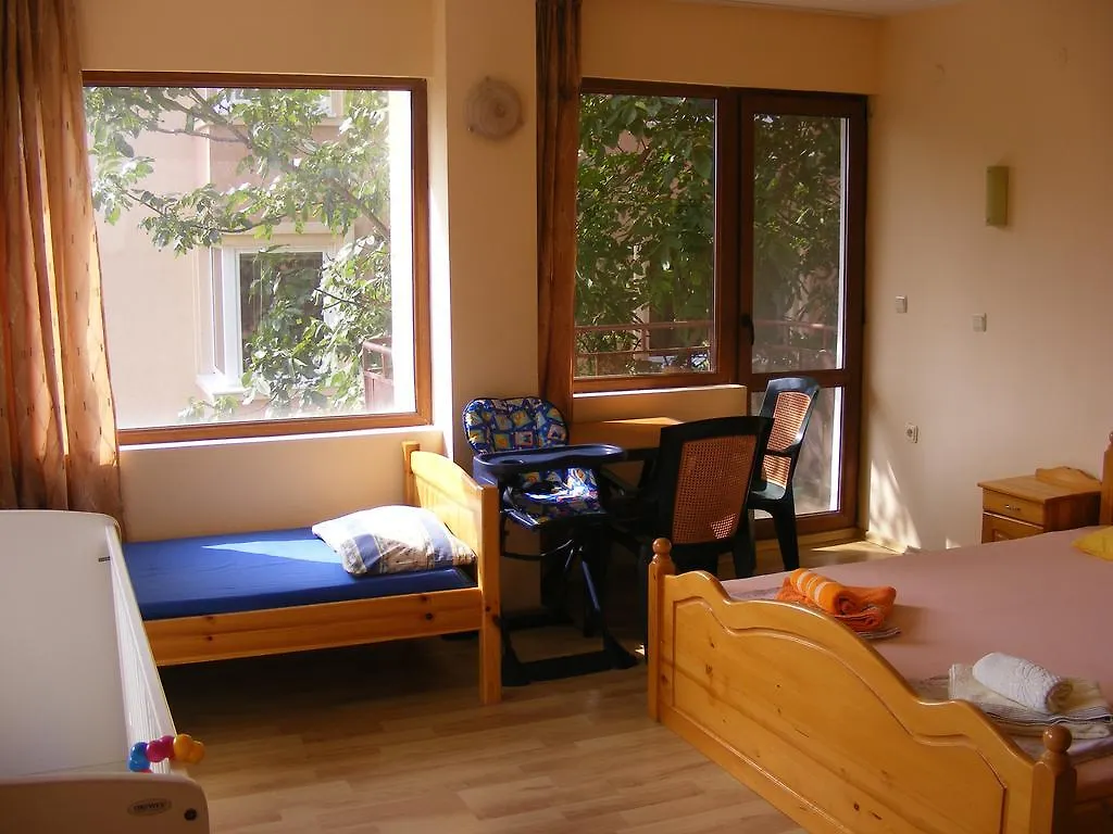 Guest House 